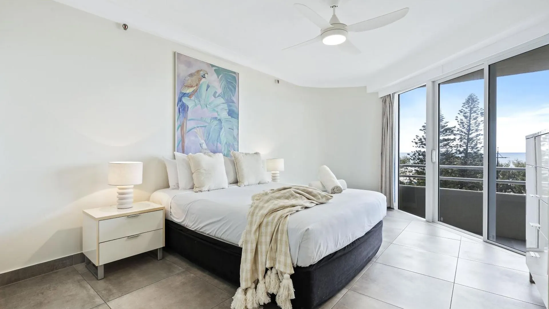 Stunning Ocean Views In 2 Bedroom Unit At Zenith - Q Stay Gold Coast Austrália