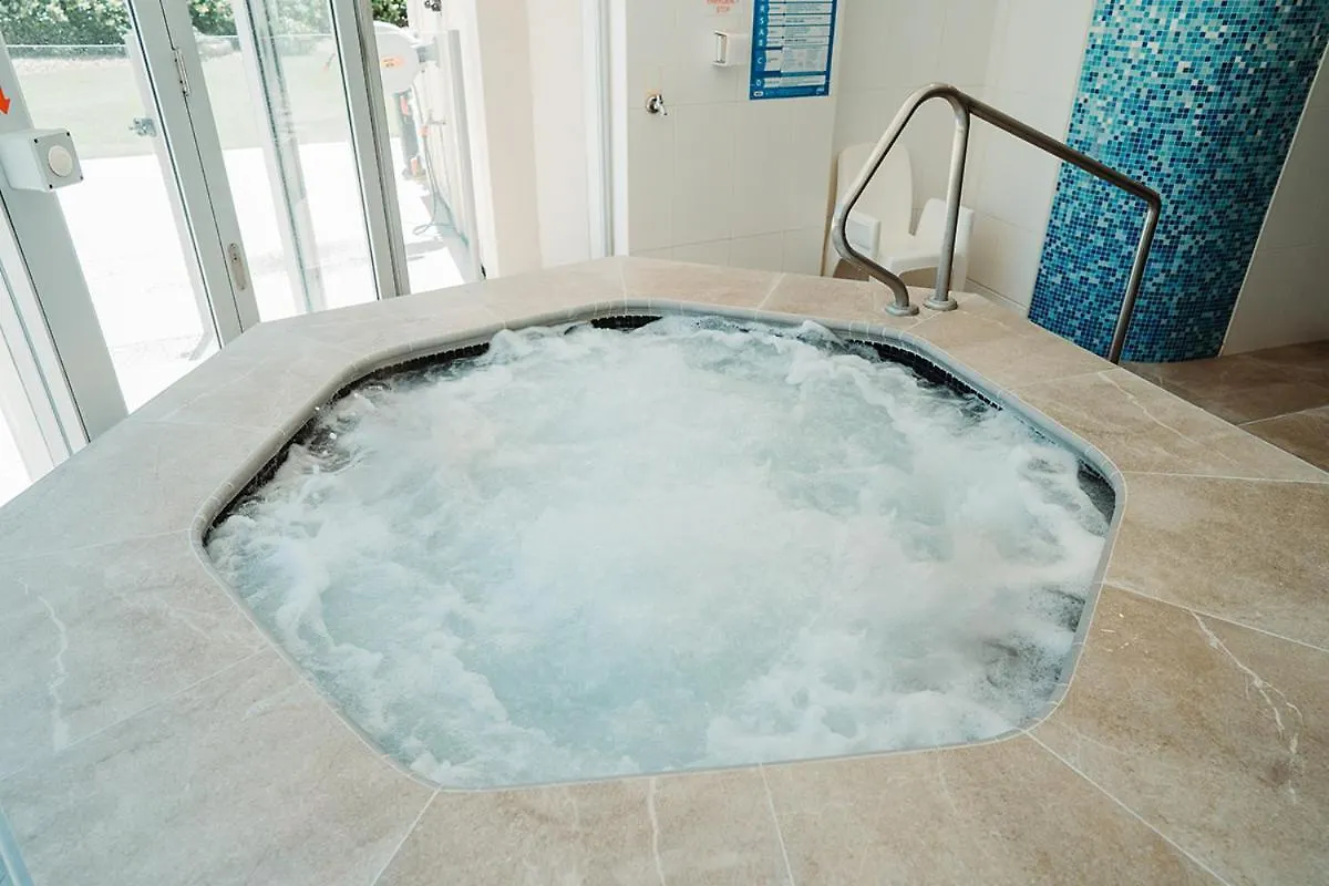 Stunning Ocean Views In 2 Bedroom Unit At Zenith - Q Stay ゴールドコースト 0*,