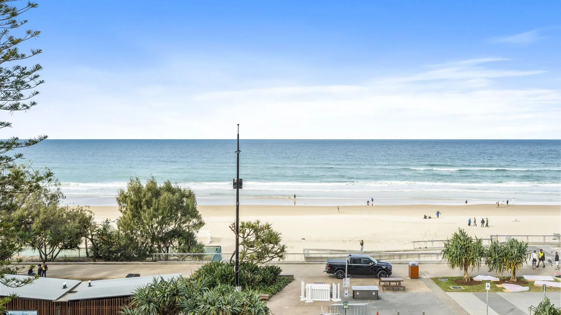 Stunning Ocean Views In 2 Bedroom Unit At Zenith - Q Stay ゴールドコースト アパート